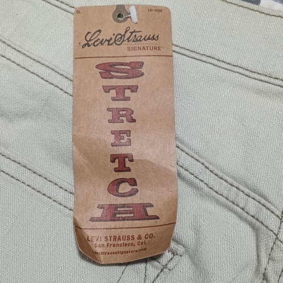 Women's Levi's gold stretch bootcut Jeans - Picture 7 of 8